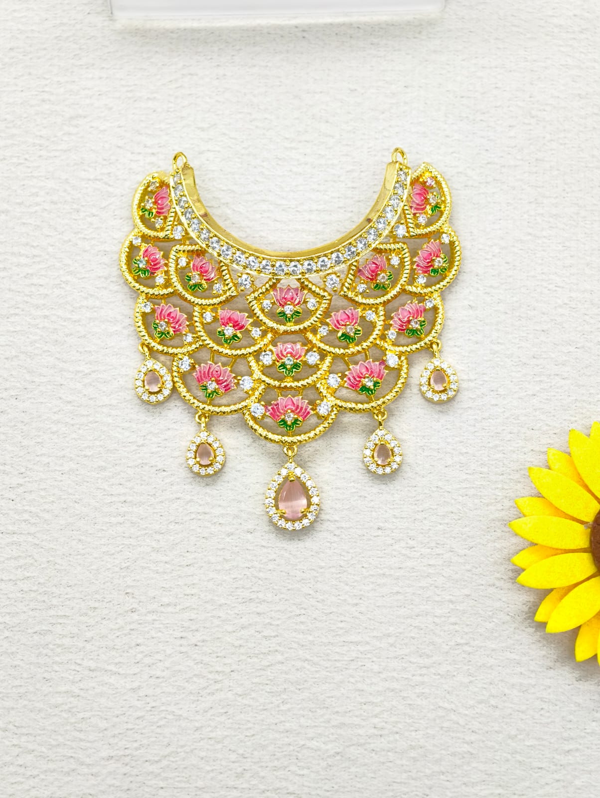 Lotus Chokar