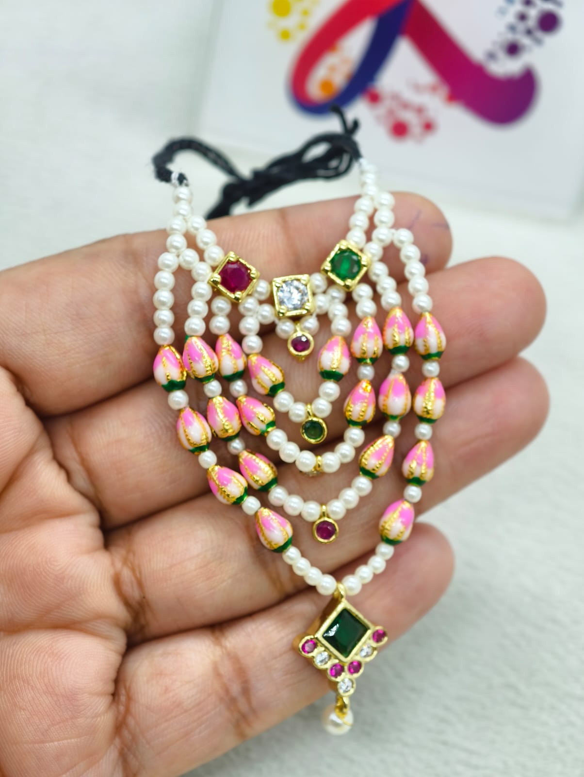 Lotus Kali Haar